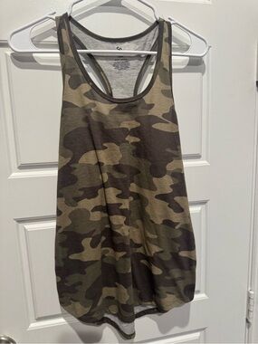 SO Juniors Racerback Tank Top Camo Print Size XS